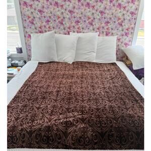 Life Comfort Paisley Throw Blanket Brown Plush Soft Fleece 60x74 Home Decor